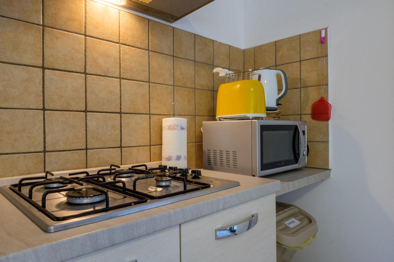 Вилла Leone - Family Friendly House Сульцано Экстерьер фото